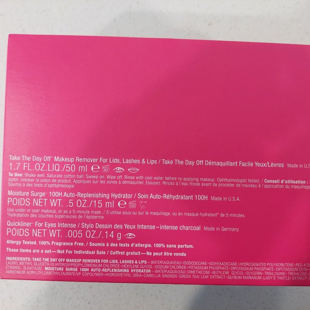 3/$15 Clinique Sample Bundle NWT - Picture 3 of 6